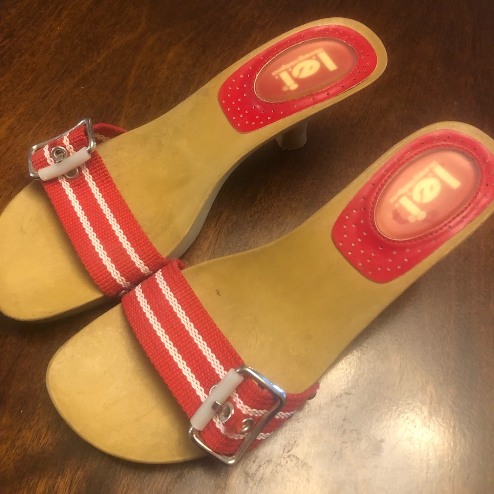 L.E.I Red Sandal Heels